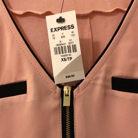NWT pink and black Express zip front tank Size XS - Picture 3 of 4